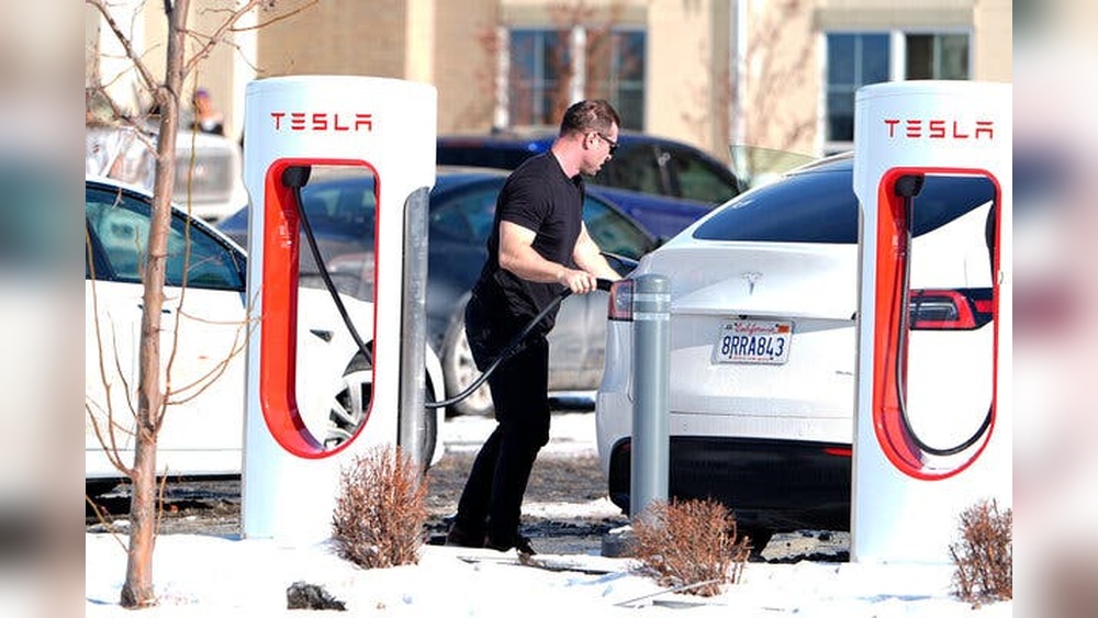Tesla Battery Life Extreme Weather